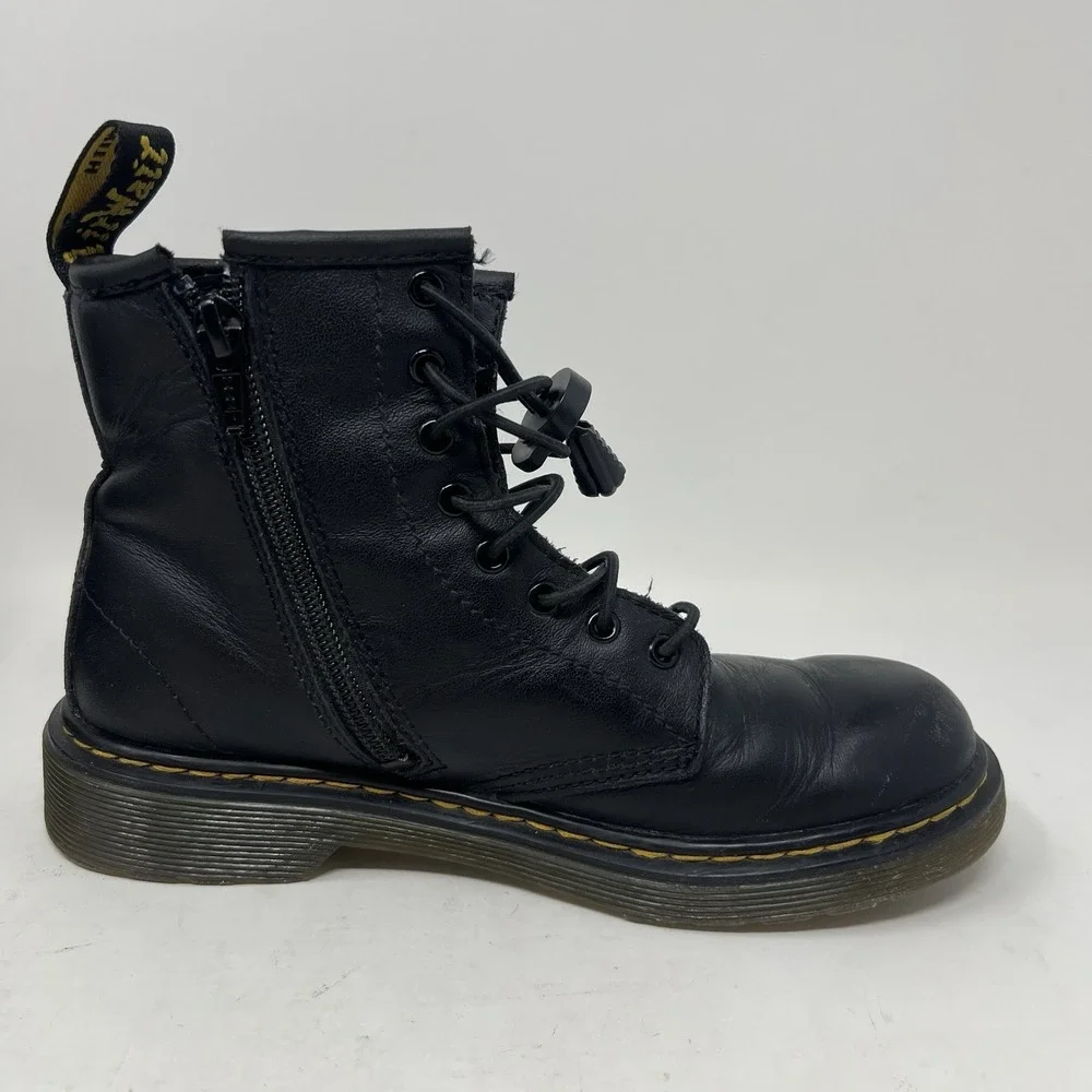 Dr Doc Martens Big Kids Youth Sz 3 Black Leather Combat‎ Boots 1460 J UK 2 EU 34